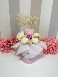 Mały Candle Flower Box Różowy miś